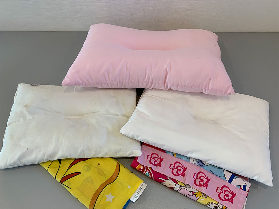 枕(ポリエステル)