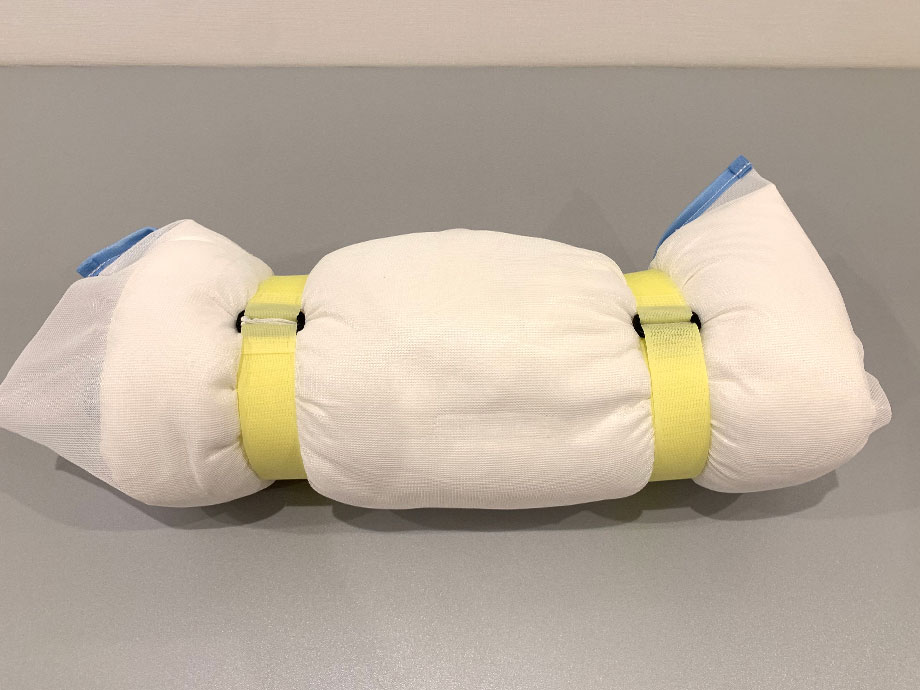枕(ポリエステル)
